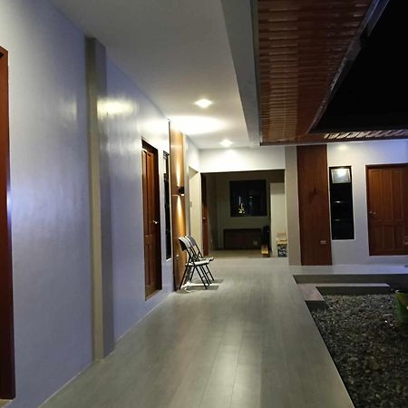 Wilson Hills Travelers Suites San Juan  Buitenkant foto